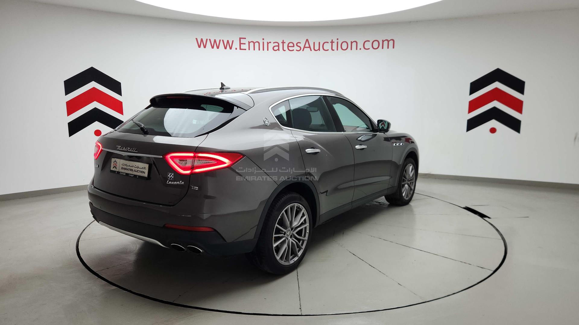 2019 MASERATI LEVANTE VIN: ZN6YU61F0KX325205