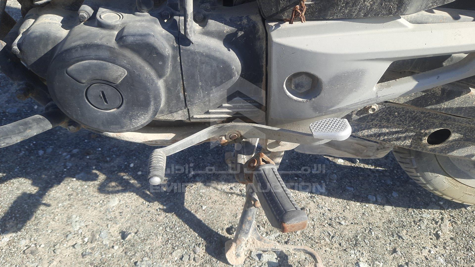 2010 BAJAJ 150 CC VIN: MD2DHDHZZSCE34236