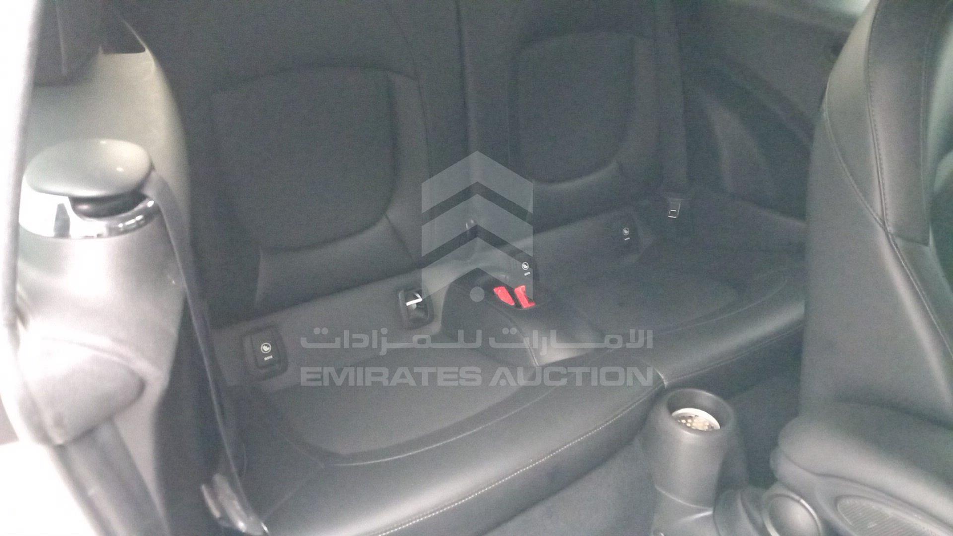 2020 MINI COOPER VIN: WMWWJ5C04L3L32670