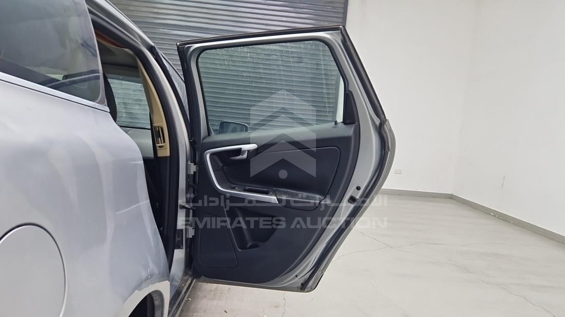 2011 Volvo XC 60 — Rear Right Door — Photo 24