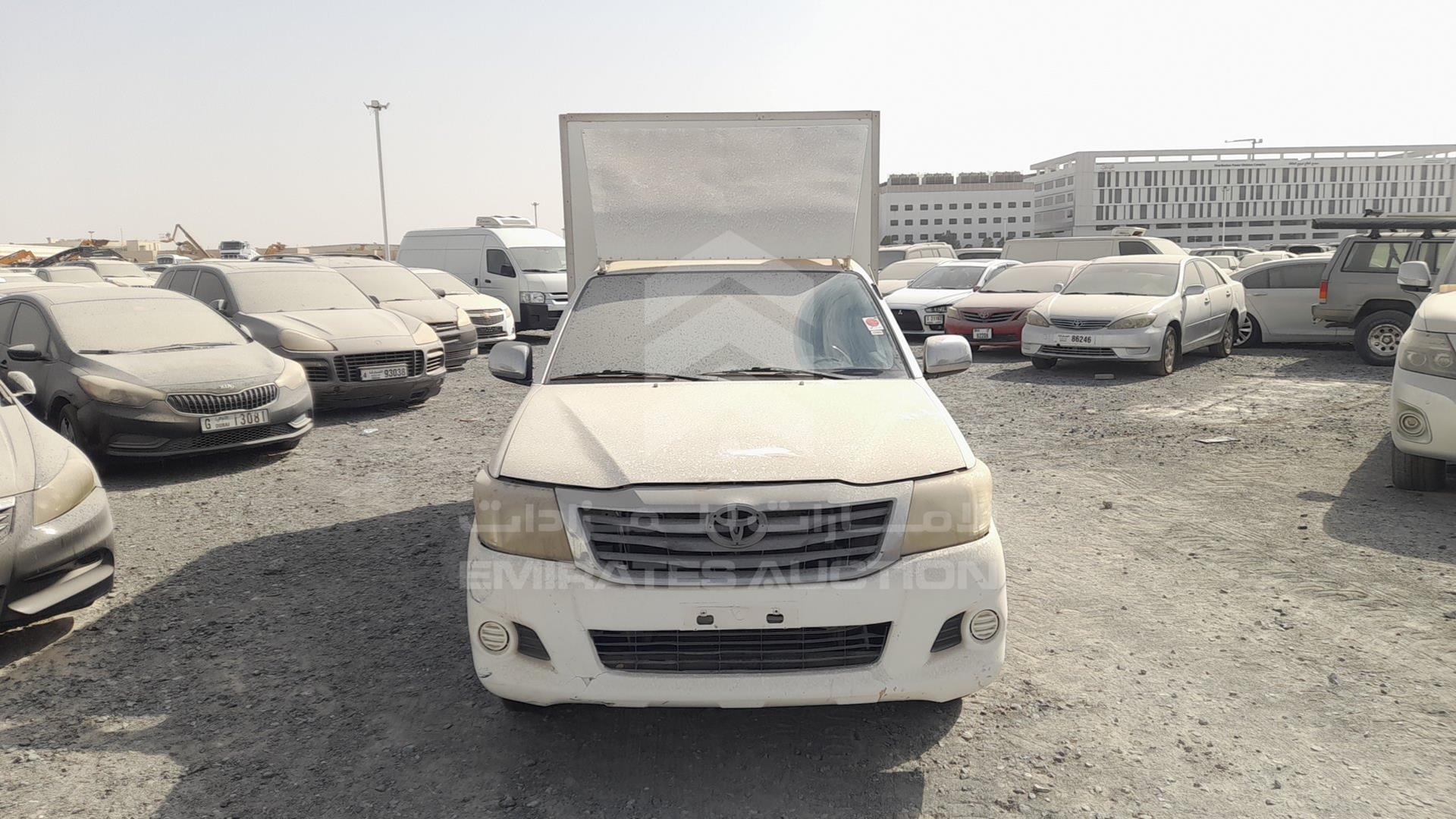 2015 TOYOTA HILUX VIN: MR0CX12G1F0126614