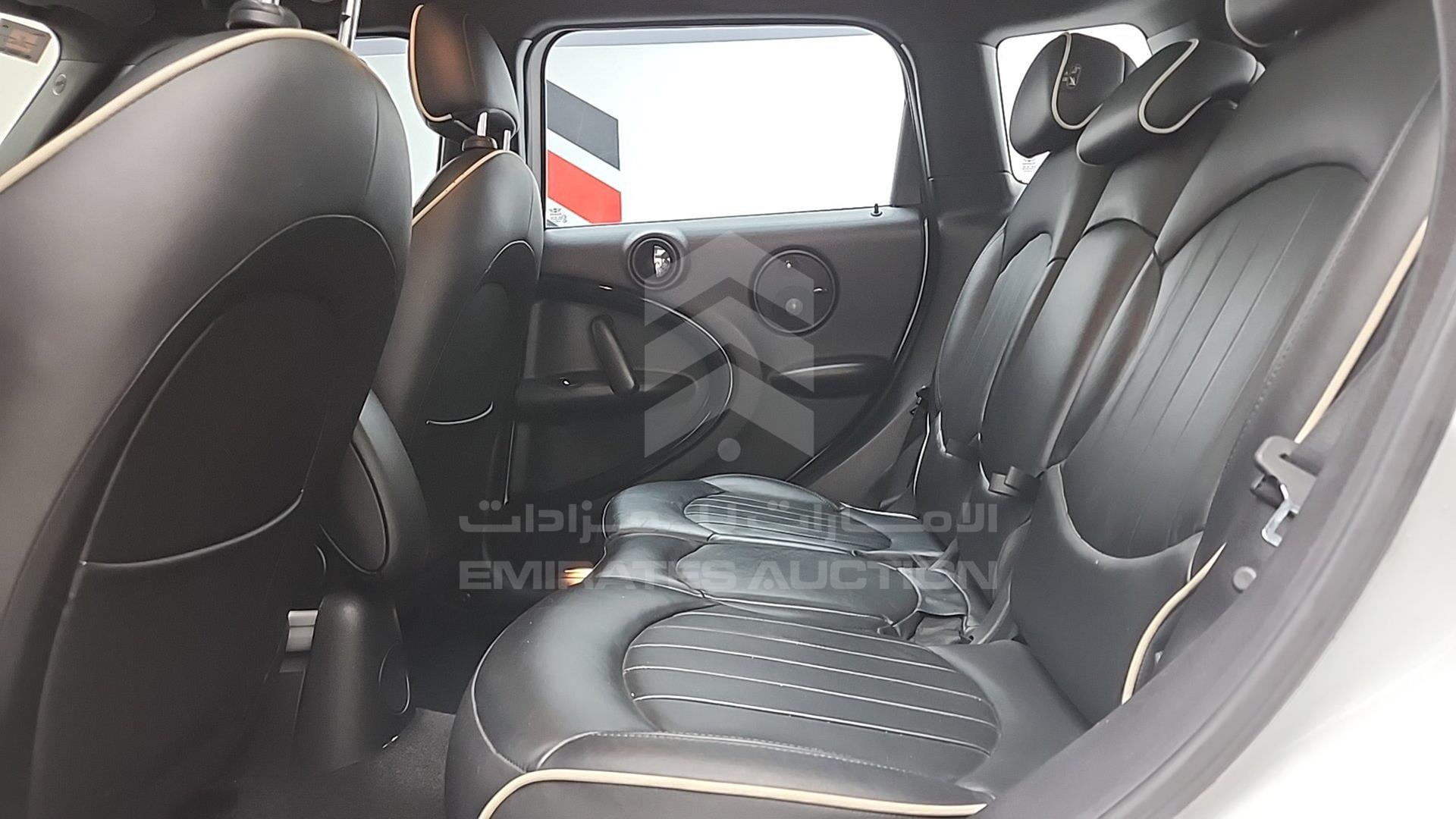 2013 MINI COOPER S VIN: WMWZC5100DWM83340