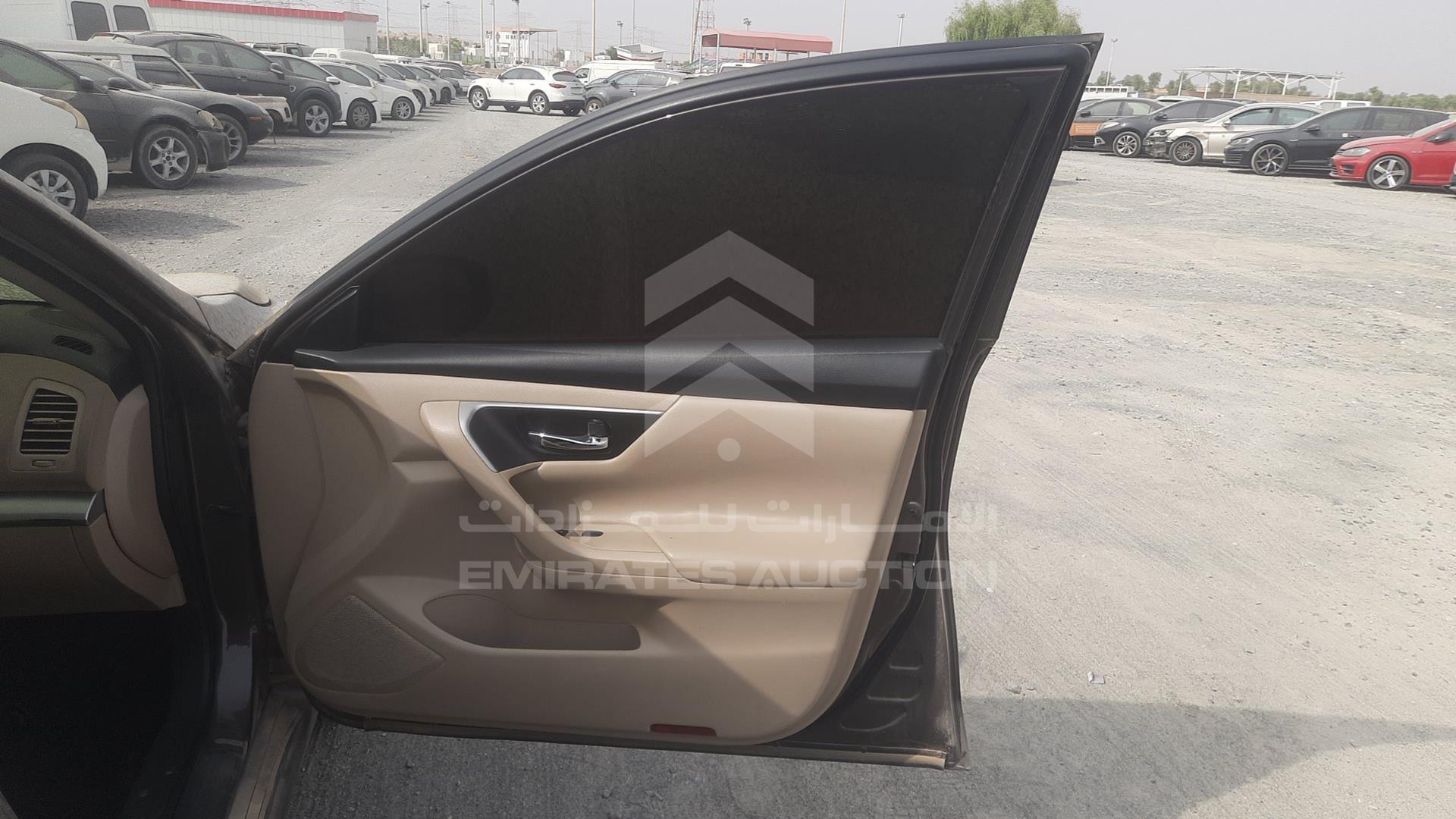 2017 NISSAN ALTIMA VIN: 1N4AL3A9XHC106708