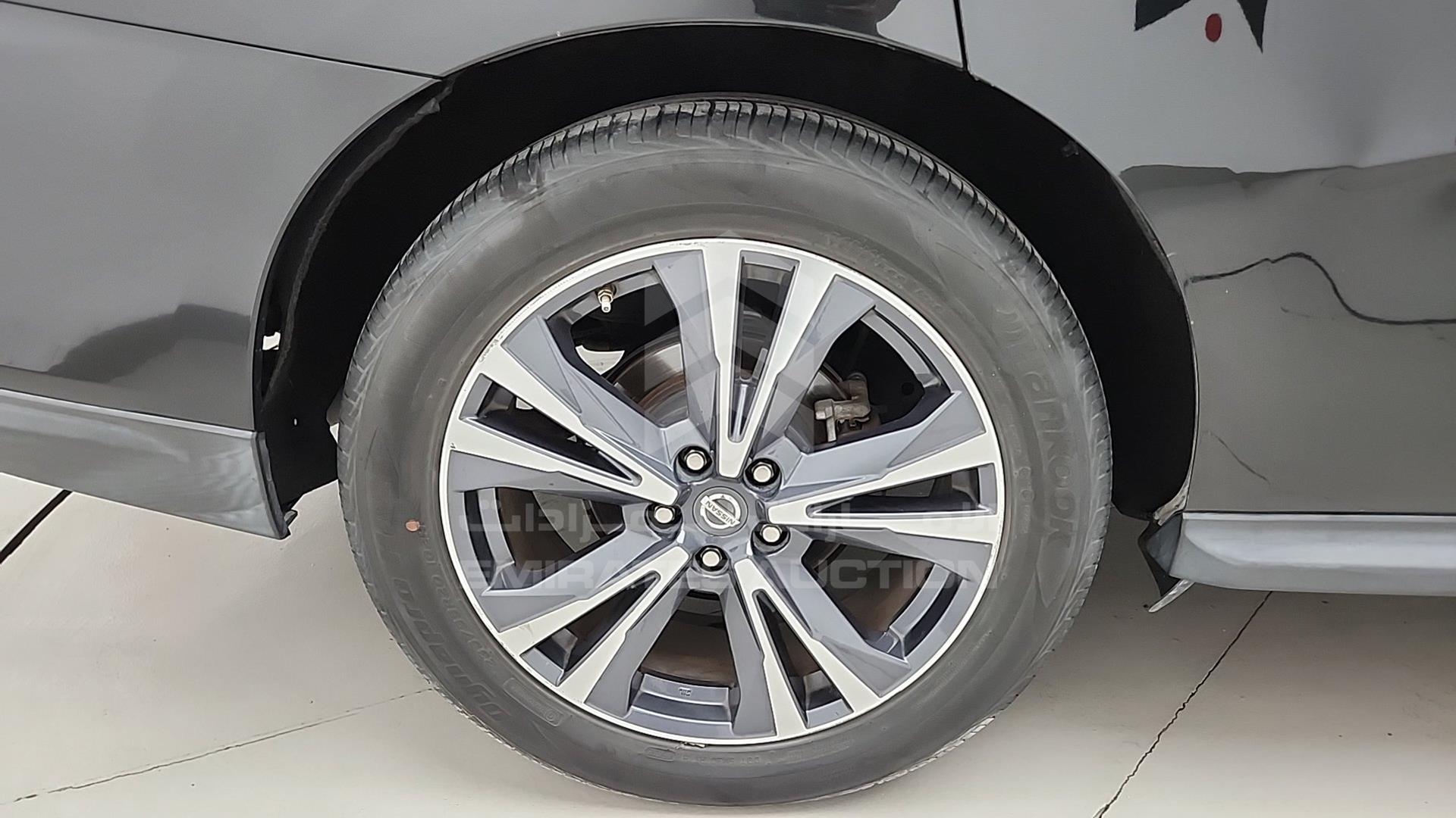 2018 NISSAN PATHFINDER VIN: 5N1DR2M52JC600894