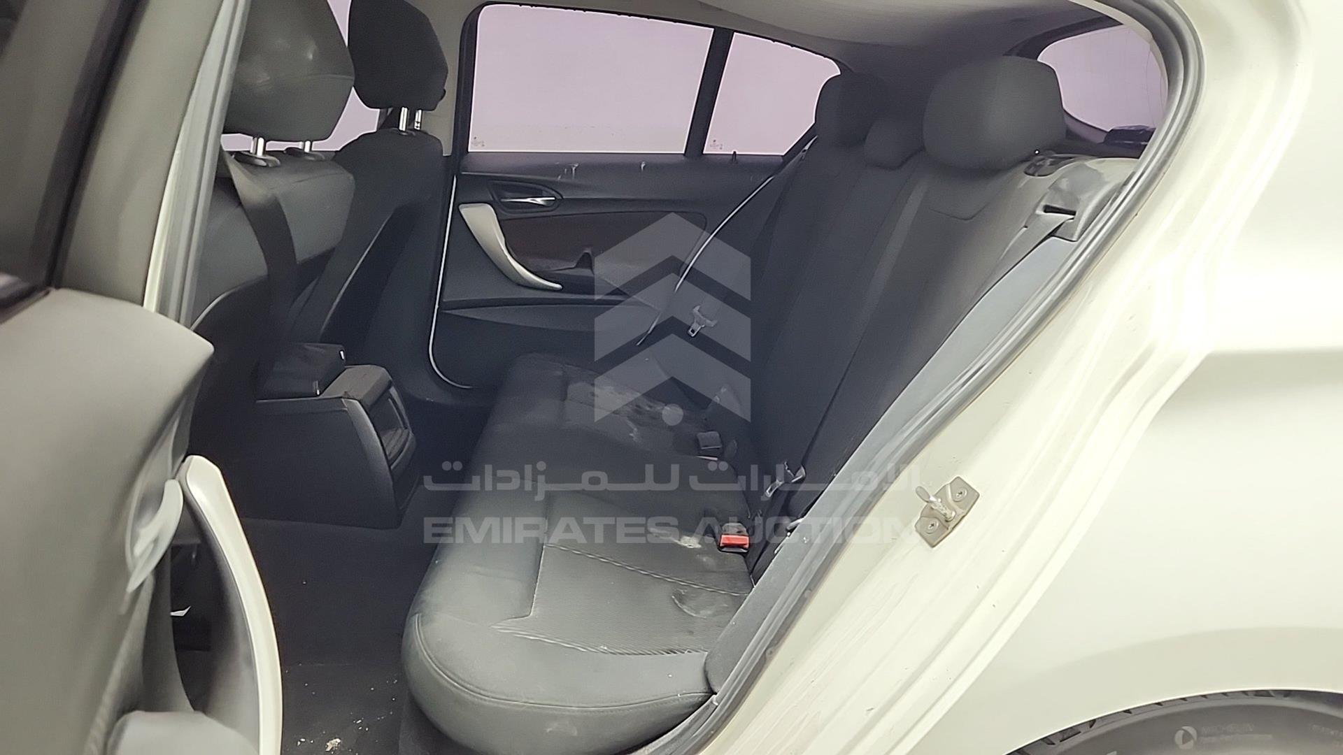 2013 BMW 116 I VIN: WBA1A1107DVV15721