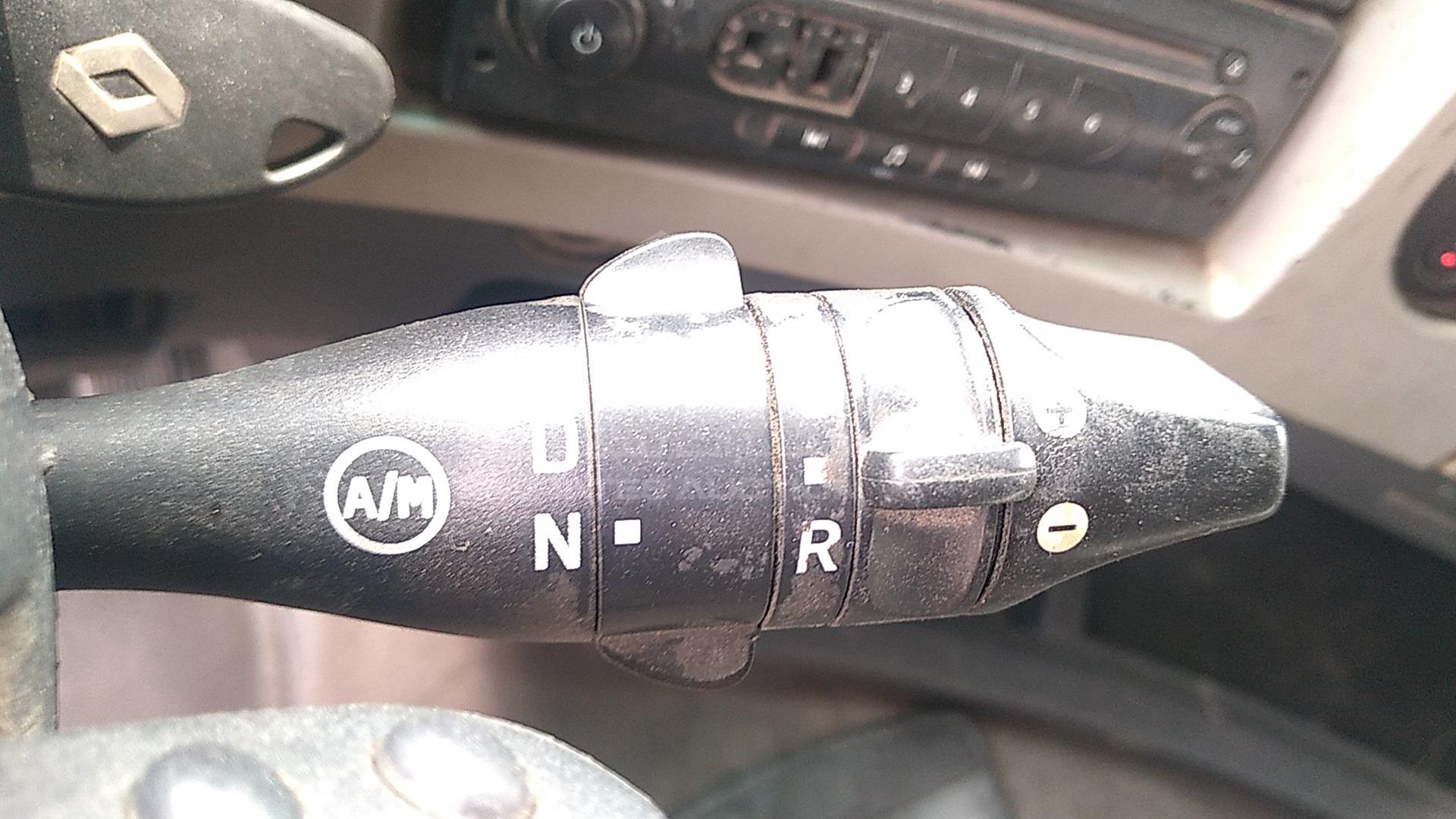 2011 RENAULT --- VIN: VF624GPA000043875
