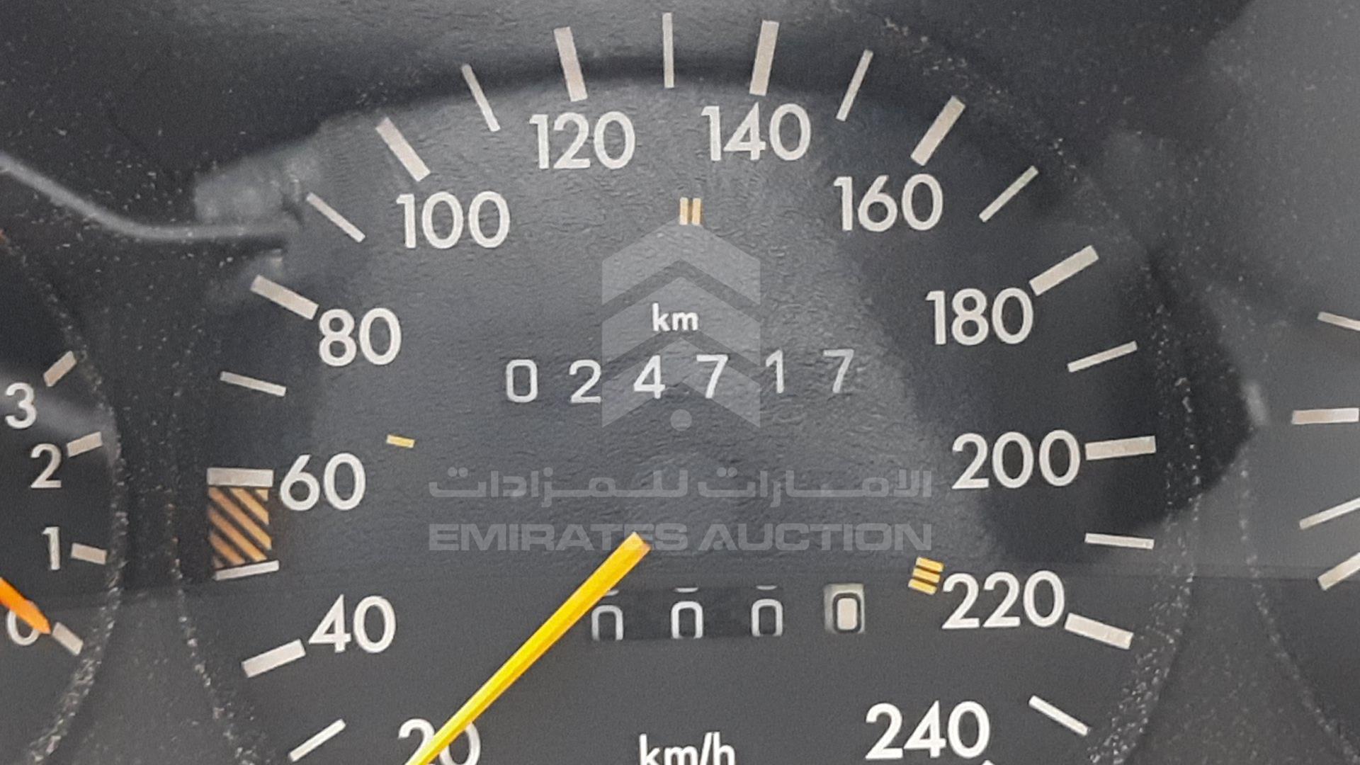 1984 MERCEDES SEL 500 VIN: WDB1260361A062919