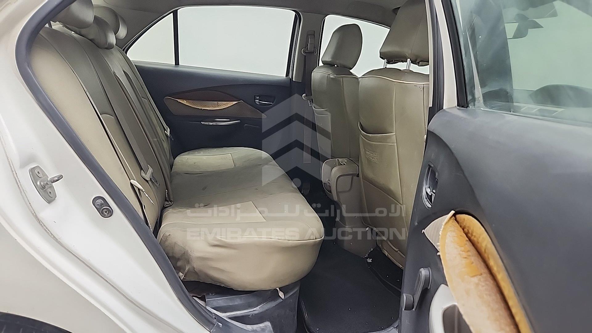 2006 TOYOTA YARIS VIN: JTDBW933961022096