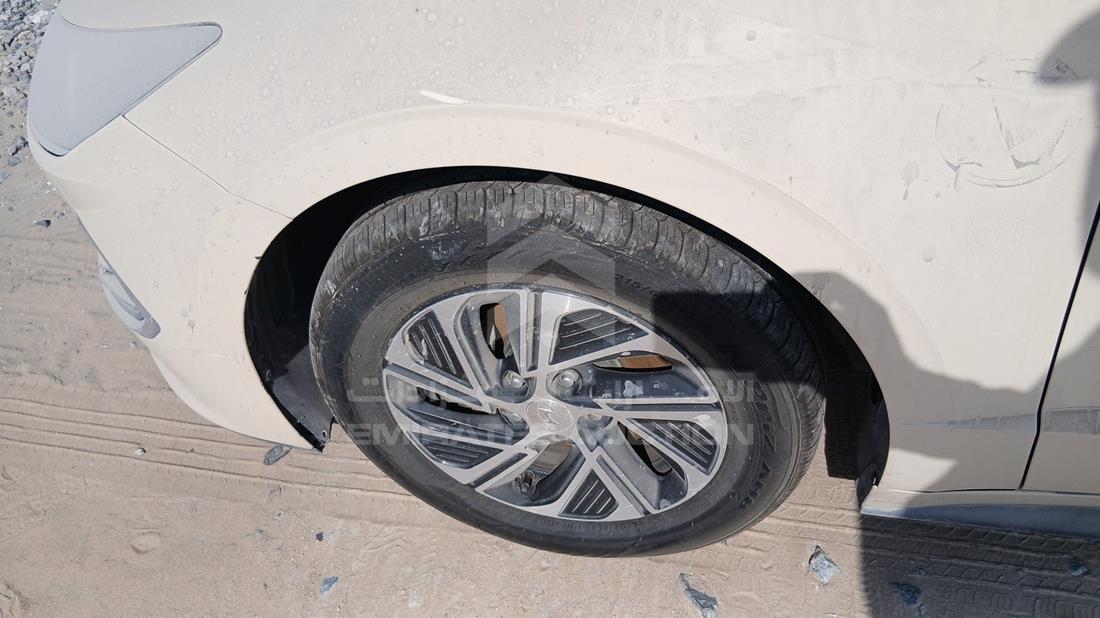 2021 Hyundai Sonata Hybrid — Front Left Tyre — Photo 32