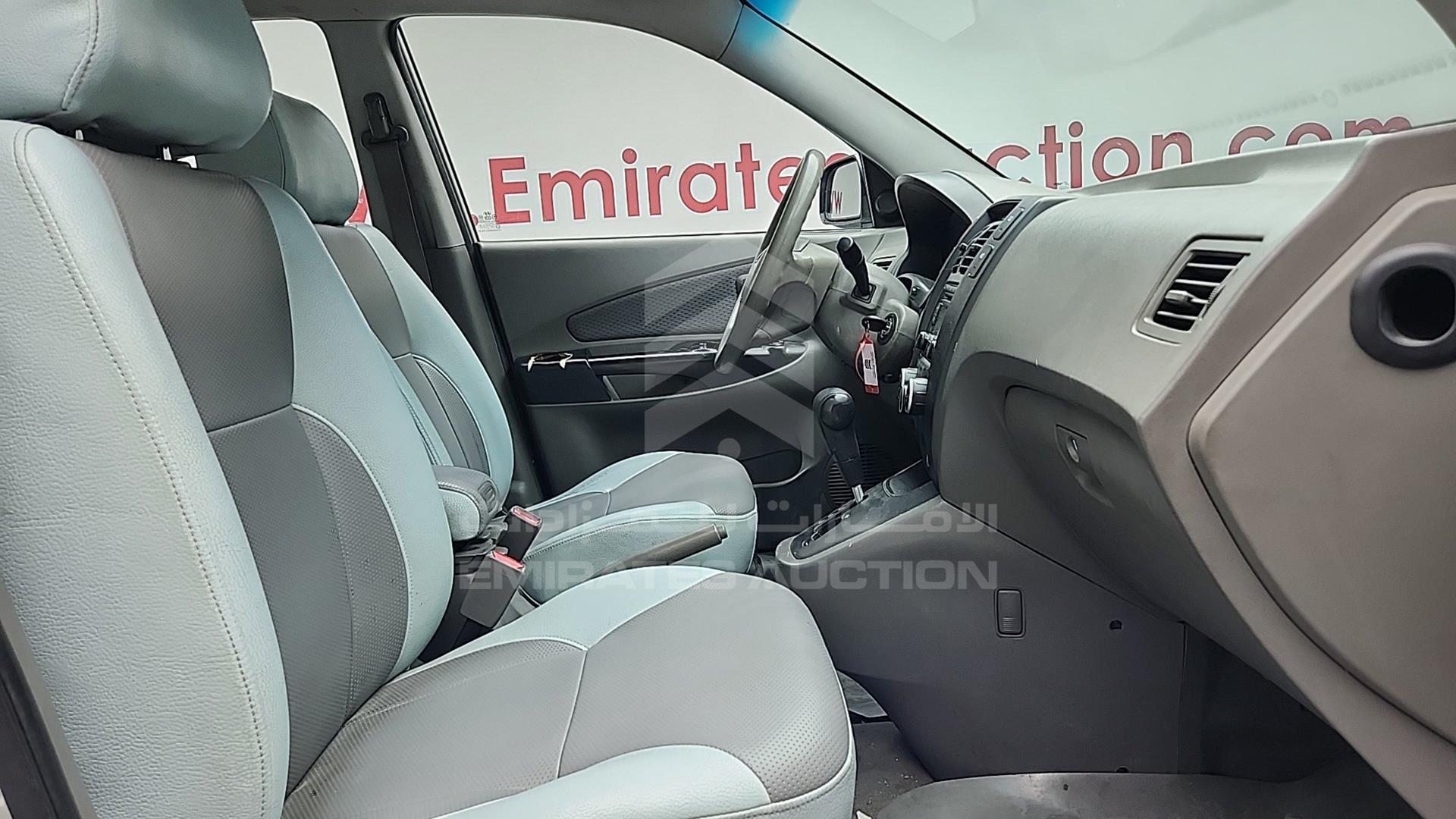 2009 HYUNDAI TUCSON VIN: KMHJM81B99U045432