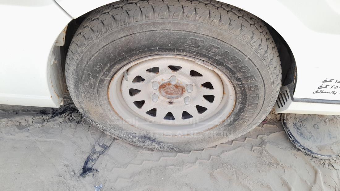 2014 Chery P5 — Front Right Tyre — Photo 28