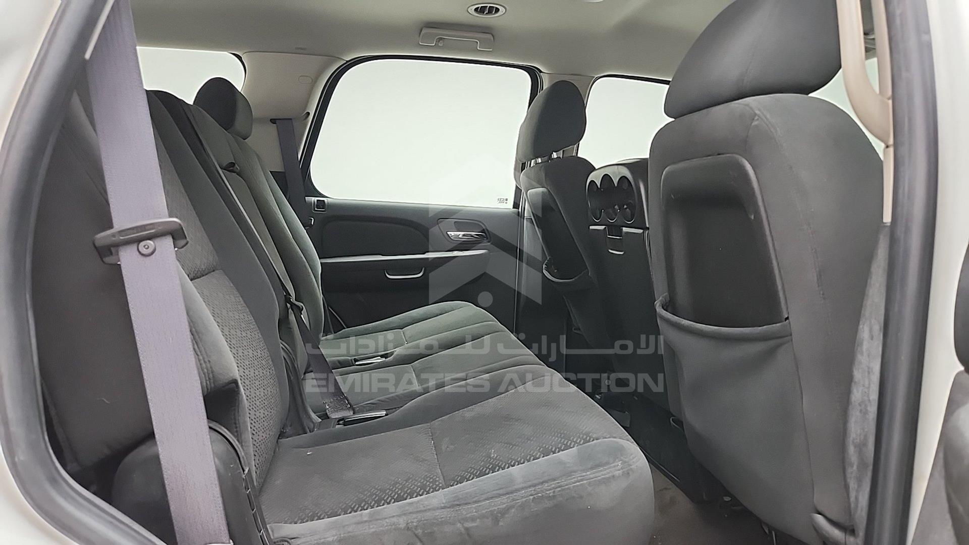 2008 CHEVROLET TAHOE VIN: 1GNFK13JX8J126409