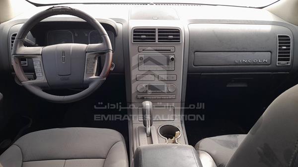 Lincoln MKX 2007 2LMDU88C97BJ34436 Image 6