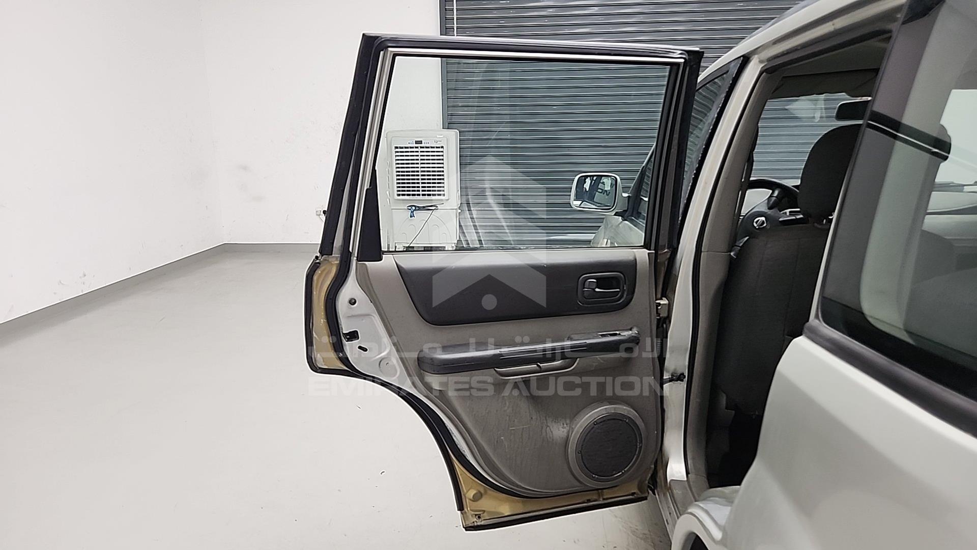 2009 NISSAN X-TRAIL VIN: JN8BT05Y09W203032