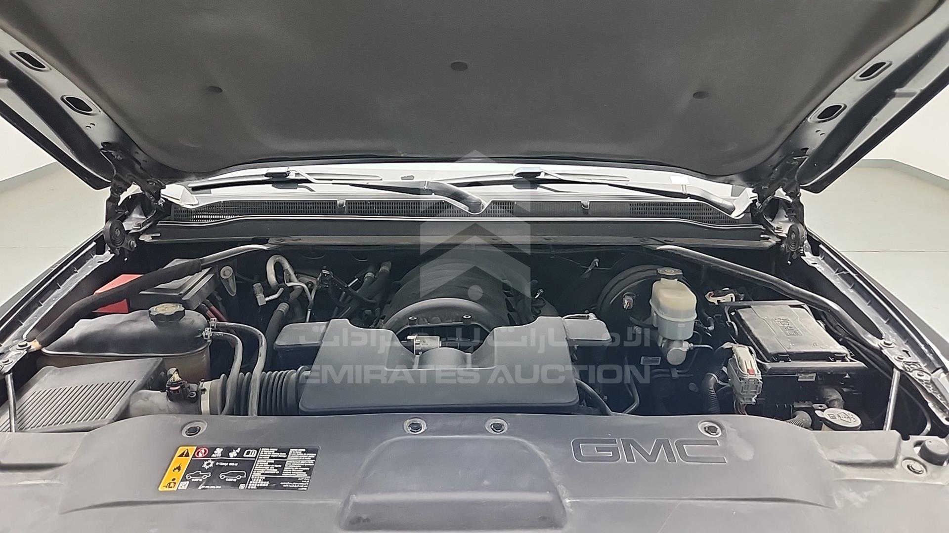 2020 GMC YUKON VIN: 1GKS2GKC4LR273725