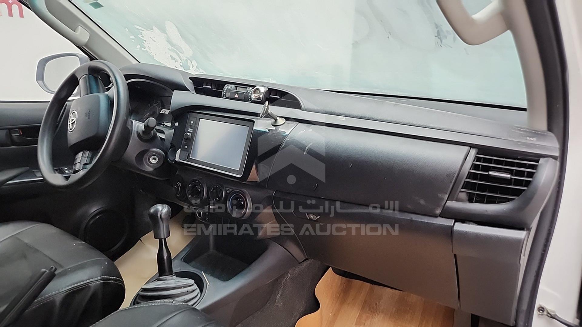 2023 TOYOTA HILUX VIN: MR0DB9CD1P5161745