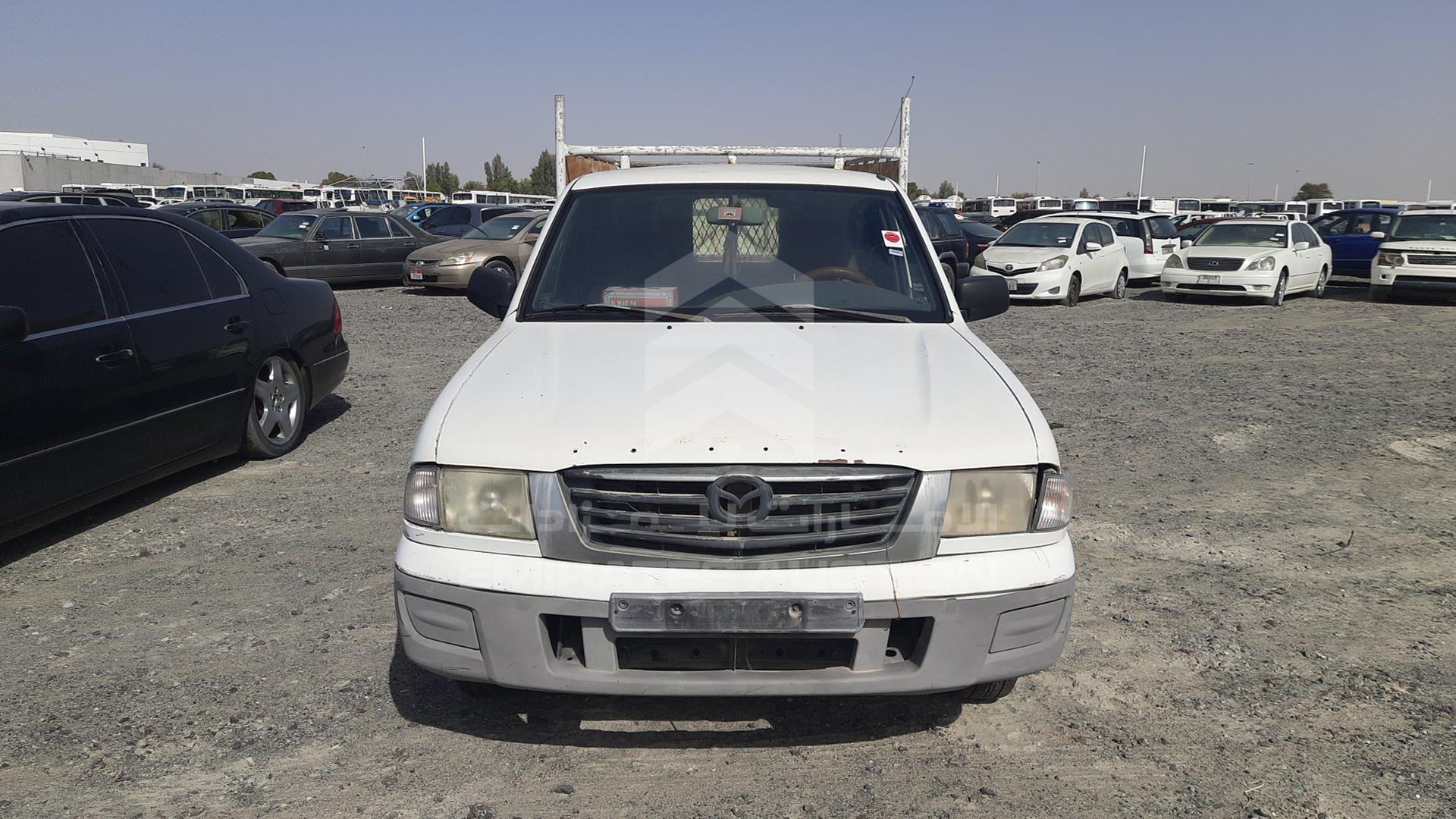 2005 MAZDA B2200 VIN: MM7UN23295W373896