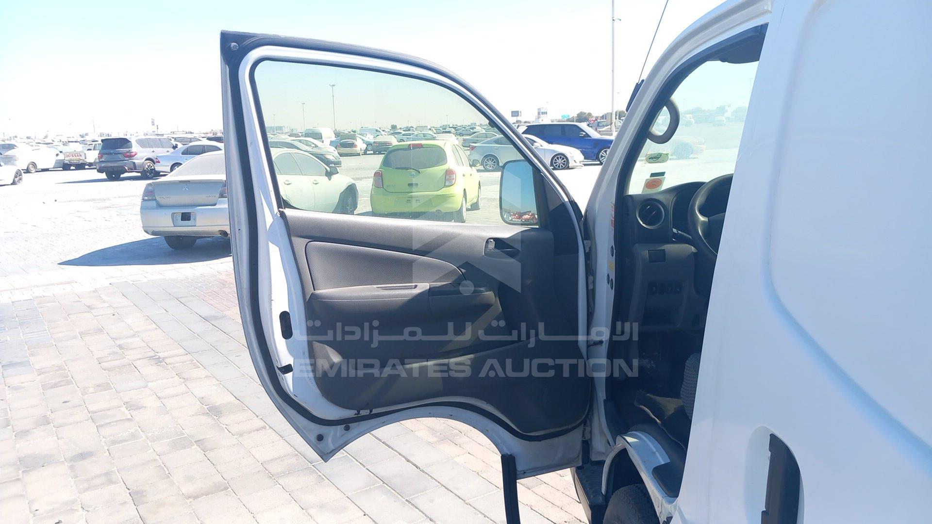 2018 NISSAN URVAN VIN: JN6BE6BS3J9030101