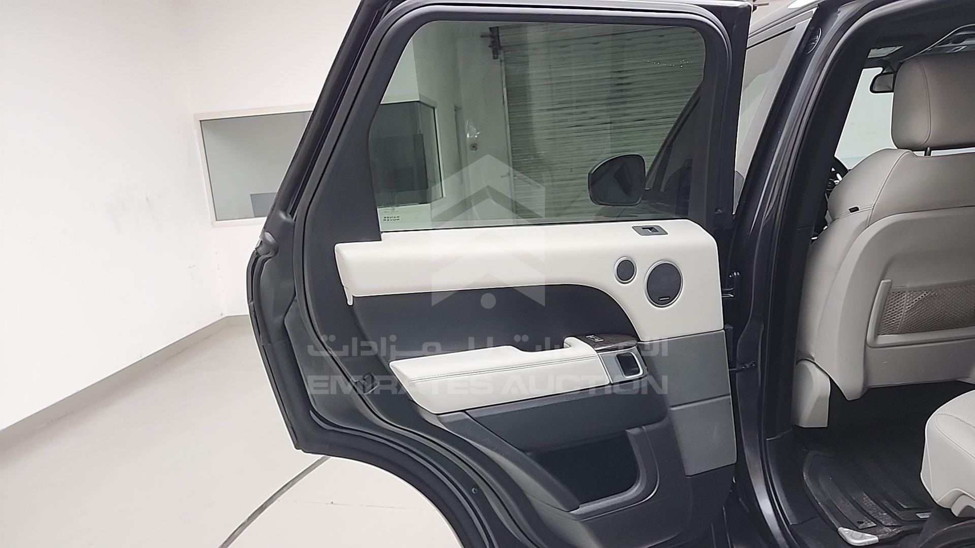 2016 RANGE ROVER SPORT VIN: SALWG2PF3GA586556
