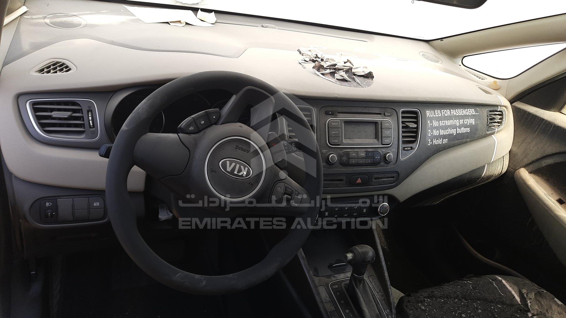 2016 KIA CARENS VIN: KNAHT8116G7114857