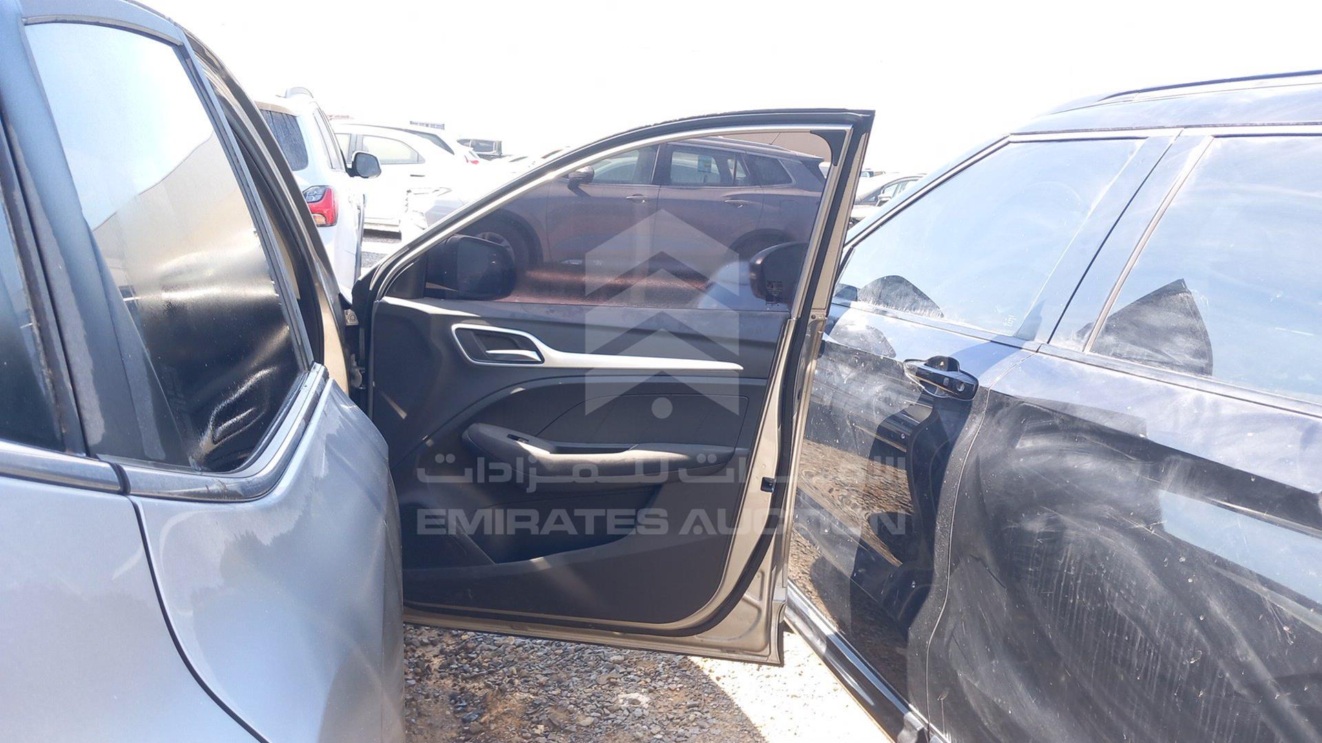 2024 MG ZS VIN: LSJW74U37RZ022327