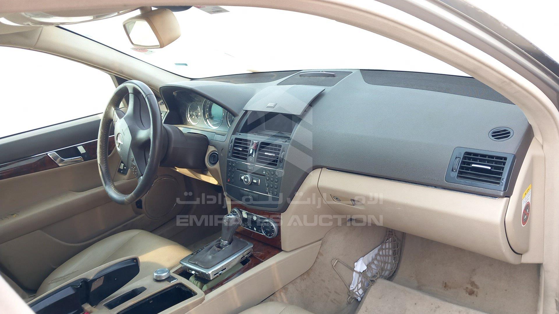 2009 MERCEDES C 180 VIN: WDDGF46X99A240024