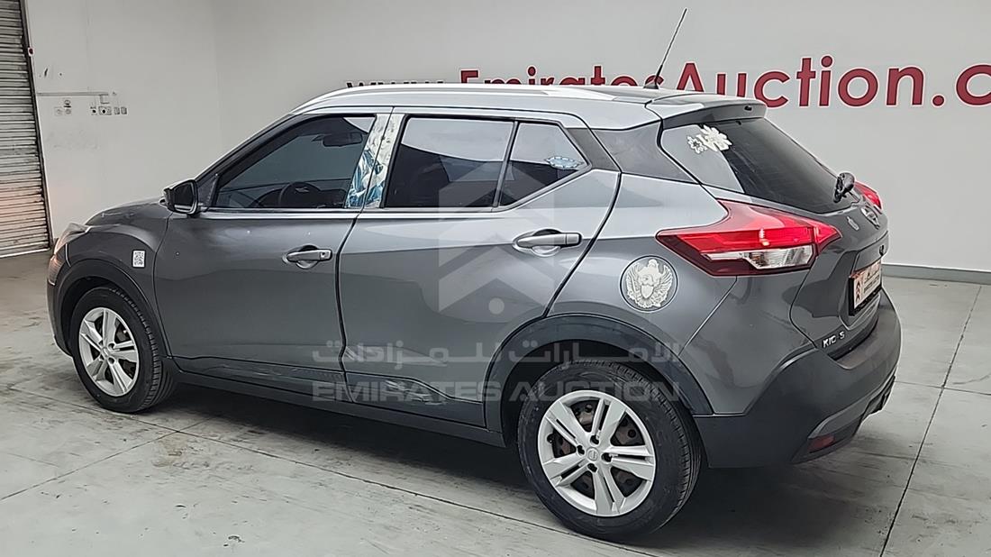 2020 Nissan Kicks — Rear Left Angle — Photo 5