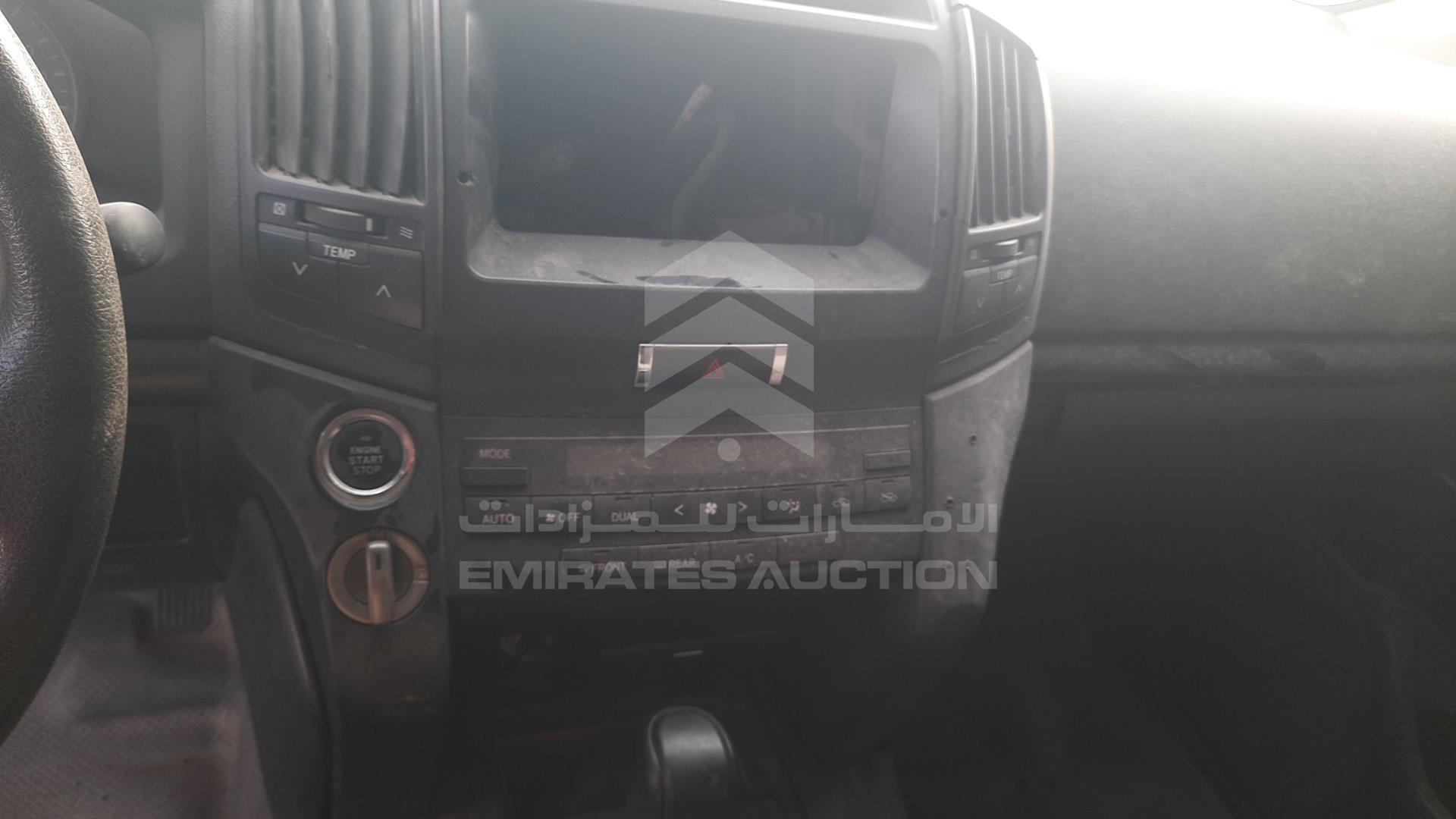 2011 TOYOTA LAND CRUISER VIN: JTMDU09J3B4034785