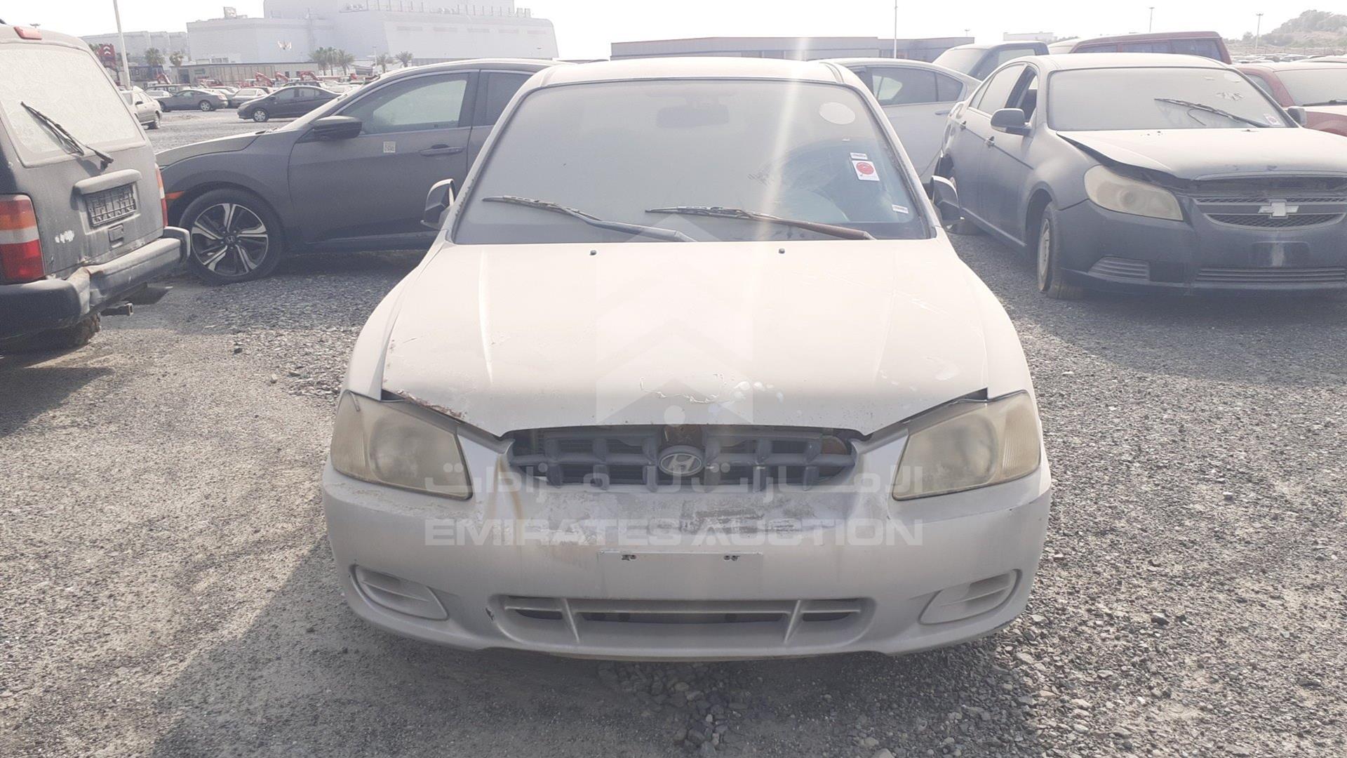2001 HYUNDAI ACCENT VIN: KMHCG41FP1U185828