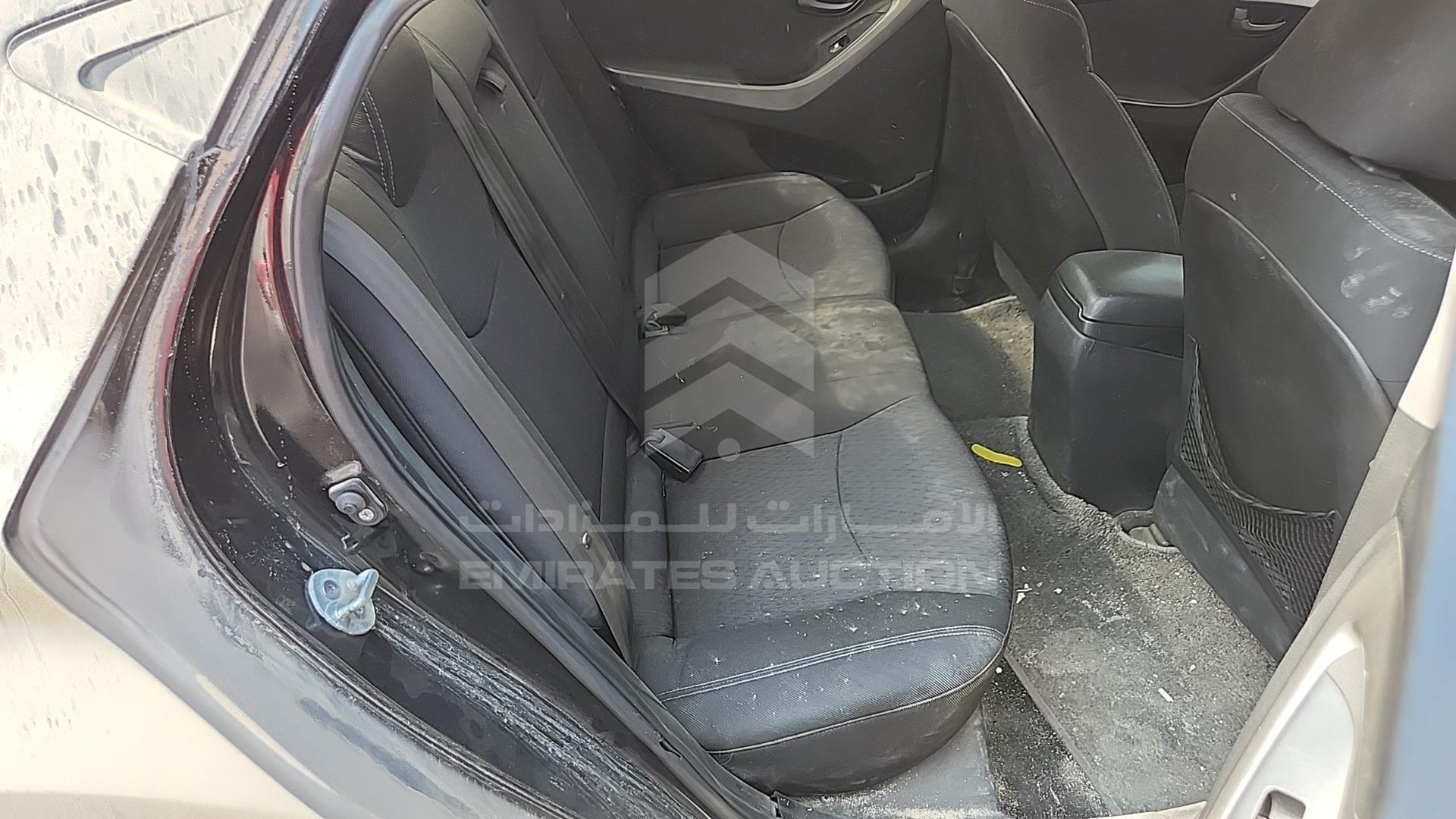 2012 HYUNDAI ELANTRA VIN: KMHDG41E1CU391375