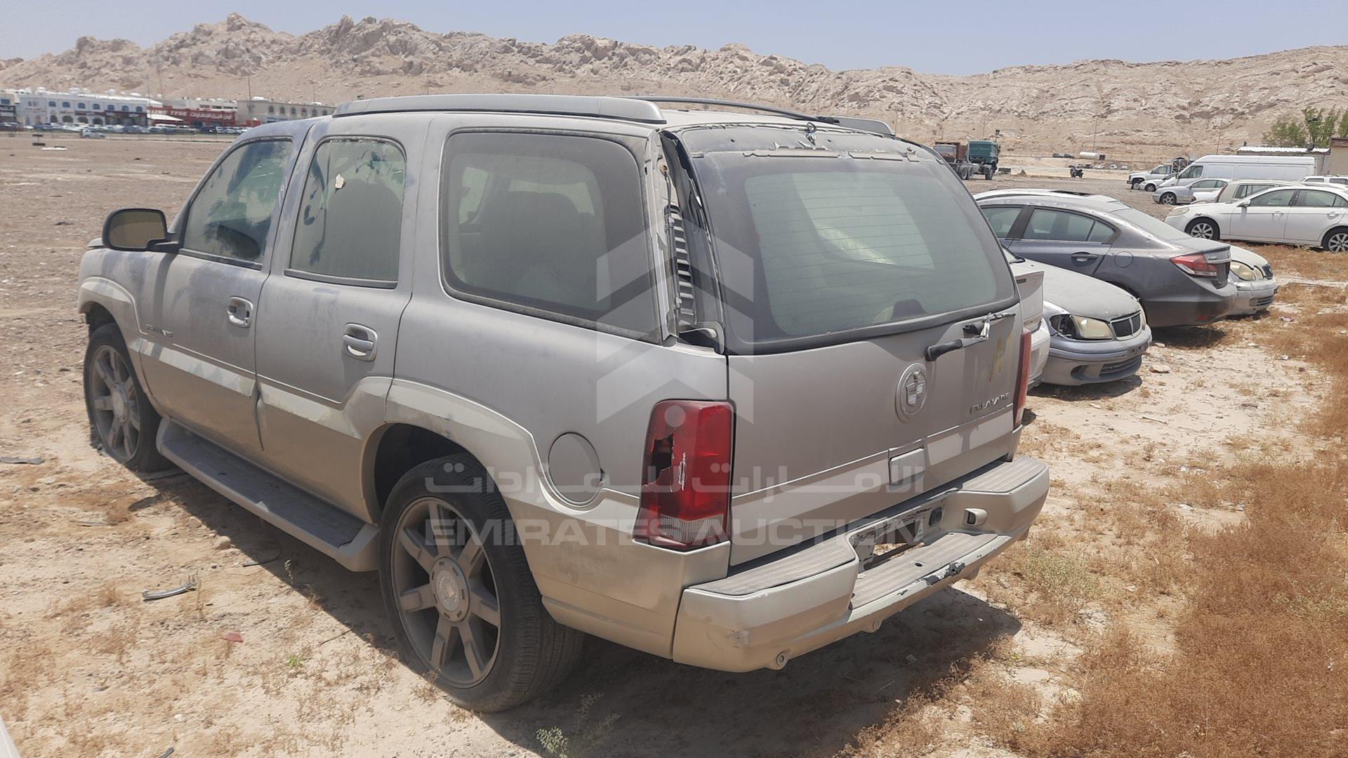 2004 CADILLAC ESCALADE VIN: 1GYEK63N64R224749