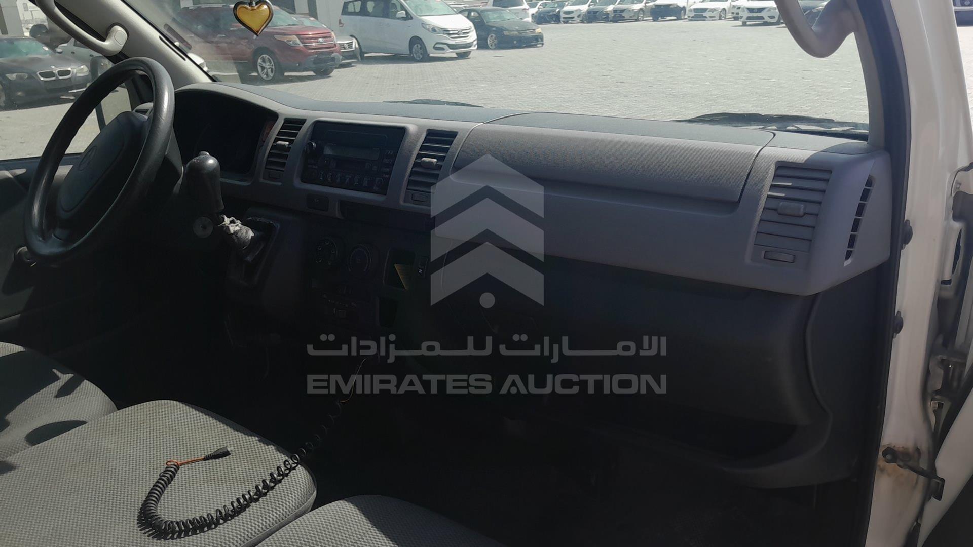 2011 TOYOTA HIACE VIN: JTGJX02P5B0035133