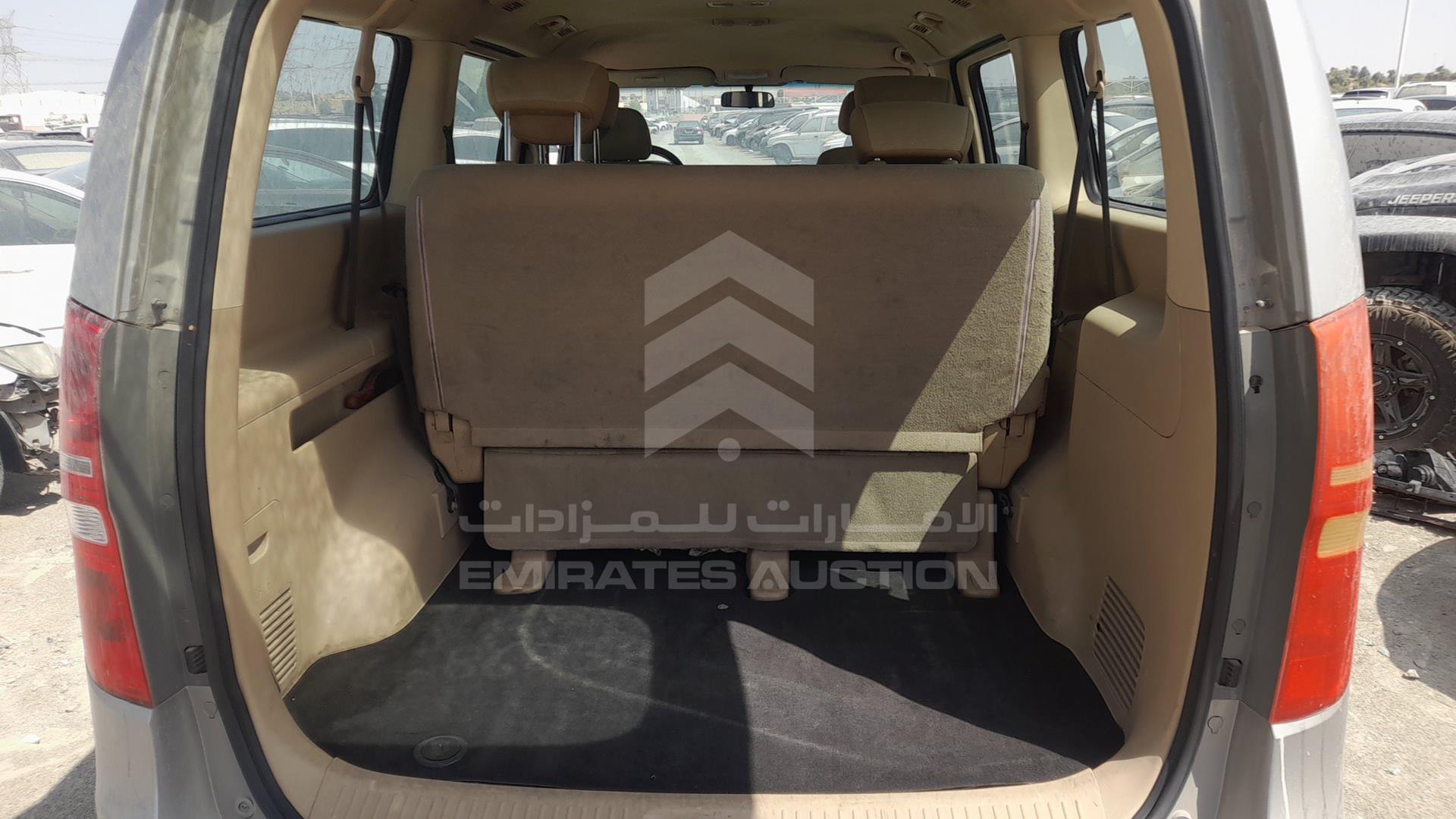 2012 HYUNDAI H1 VIN: KMHWH81R6CU404489