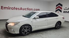 2016 Toyota Camry — Front Left Angle — Photo 5 — Thumbnail