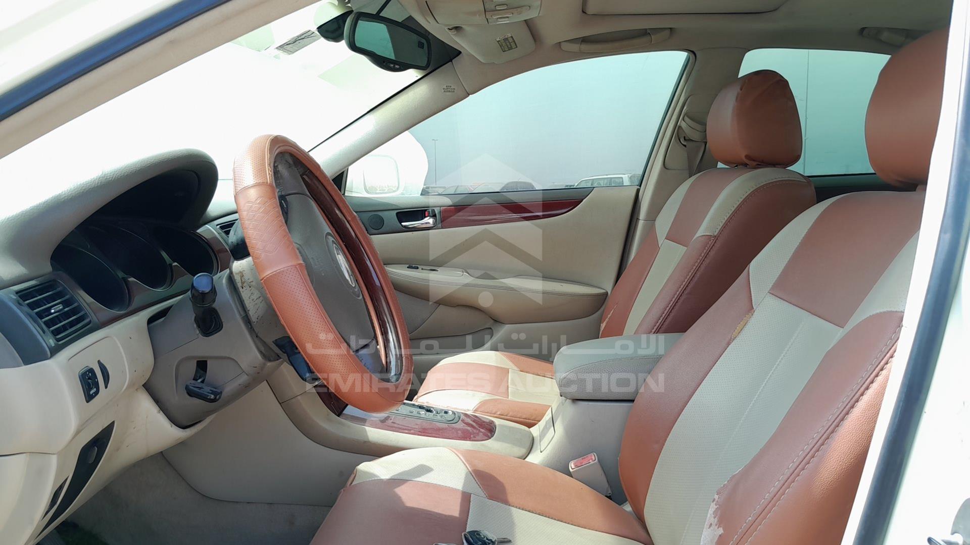 2002 LEXUS ES 300 VIN: JTHBF30G420027791