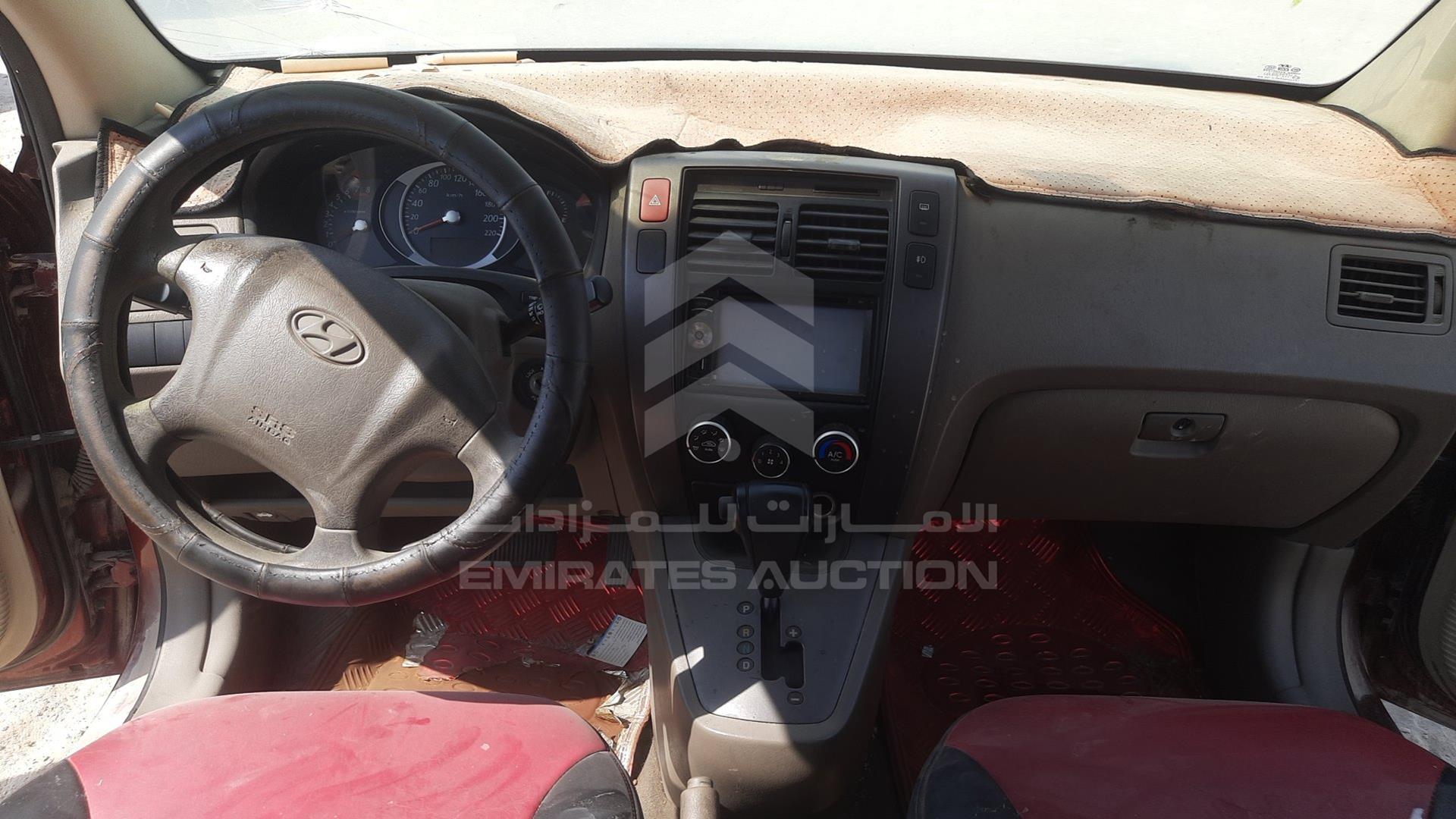 2009 HYUNDAI TUCSON VIN: KMHJM81B49U926989