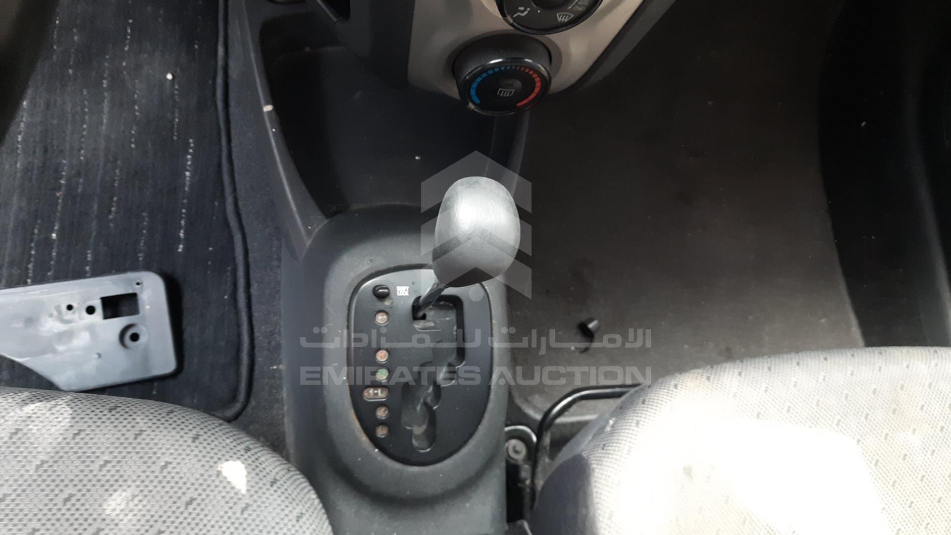2011 TOYOTA YARIS VIN: JTDKW9231B5161885