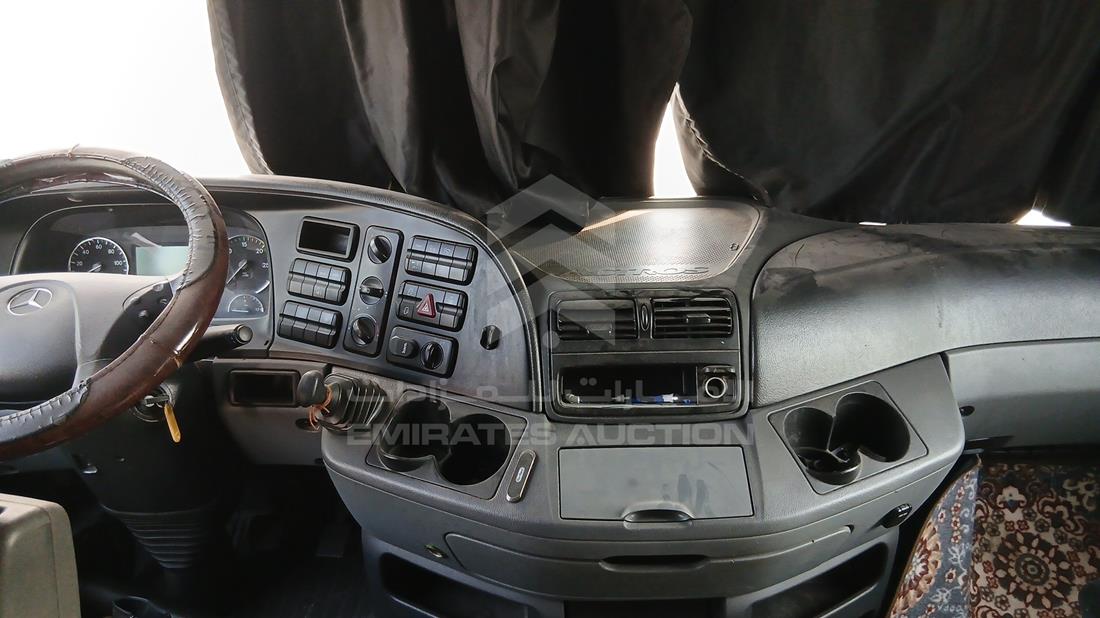 Mercedes 1844 — Full Dashboard View — Photo 14