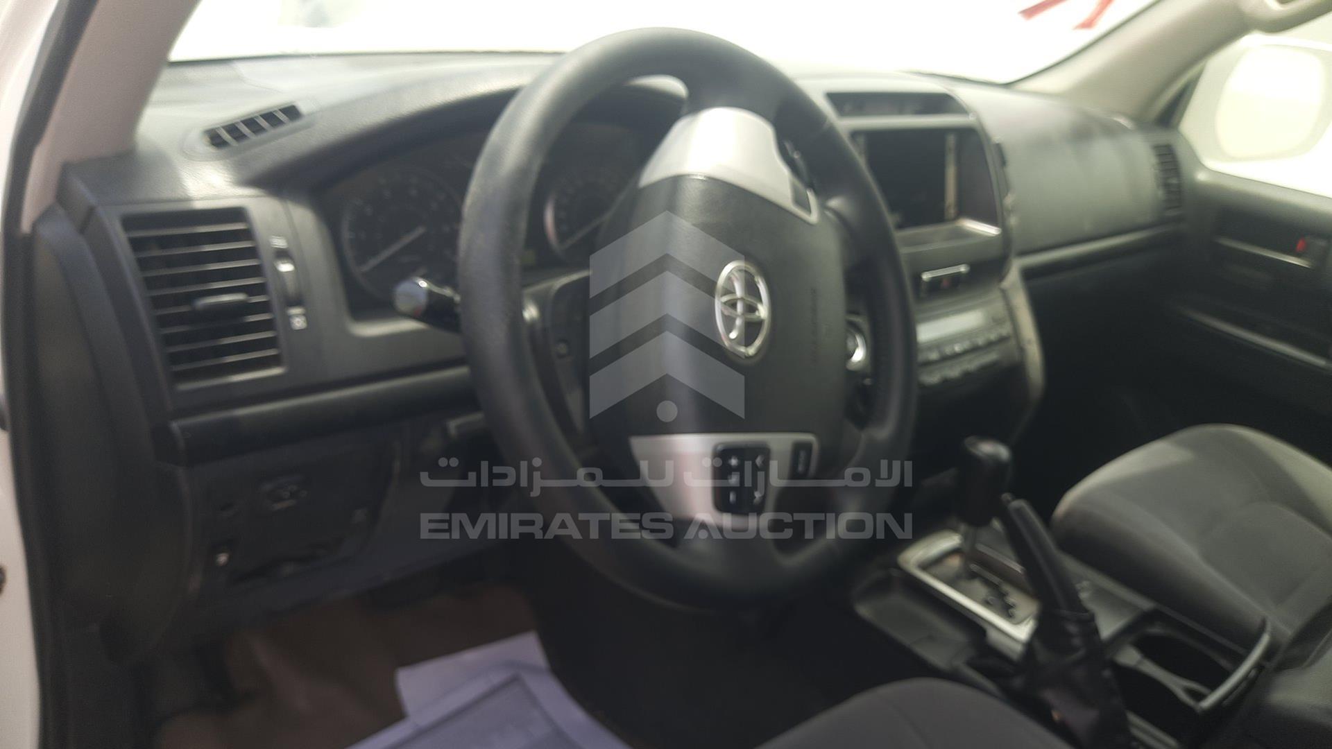 2012 TOYOTA LAND CRUISER VIN: JTMDU09J4C5056175