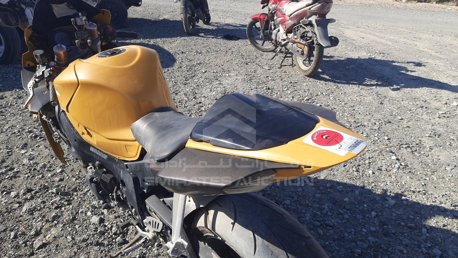 2007 SUZUKI MOTORBIKE VIN: JS1GT77A372108635