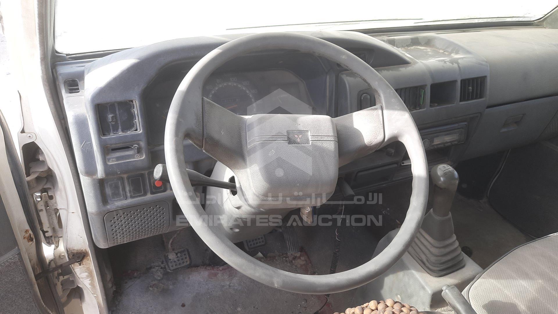 2013 MITSUBISHI L 300 VIN: JMYHNP13WDA701539