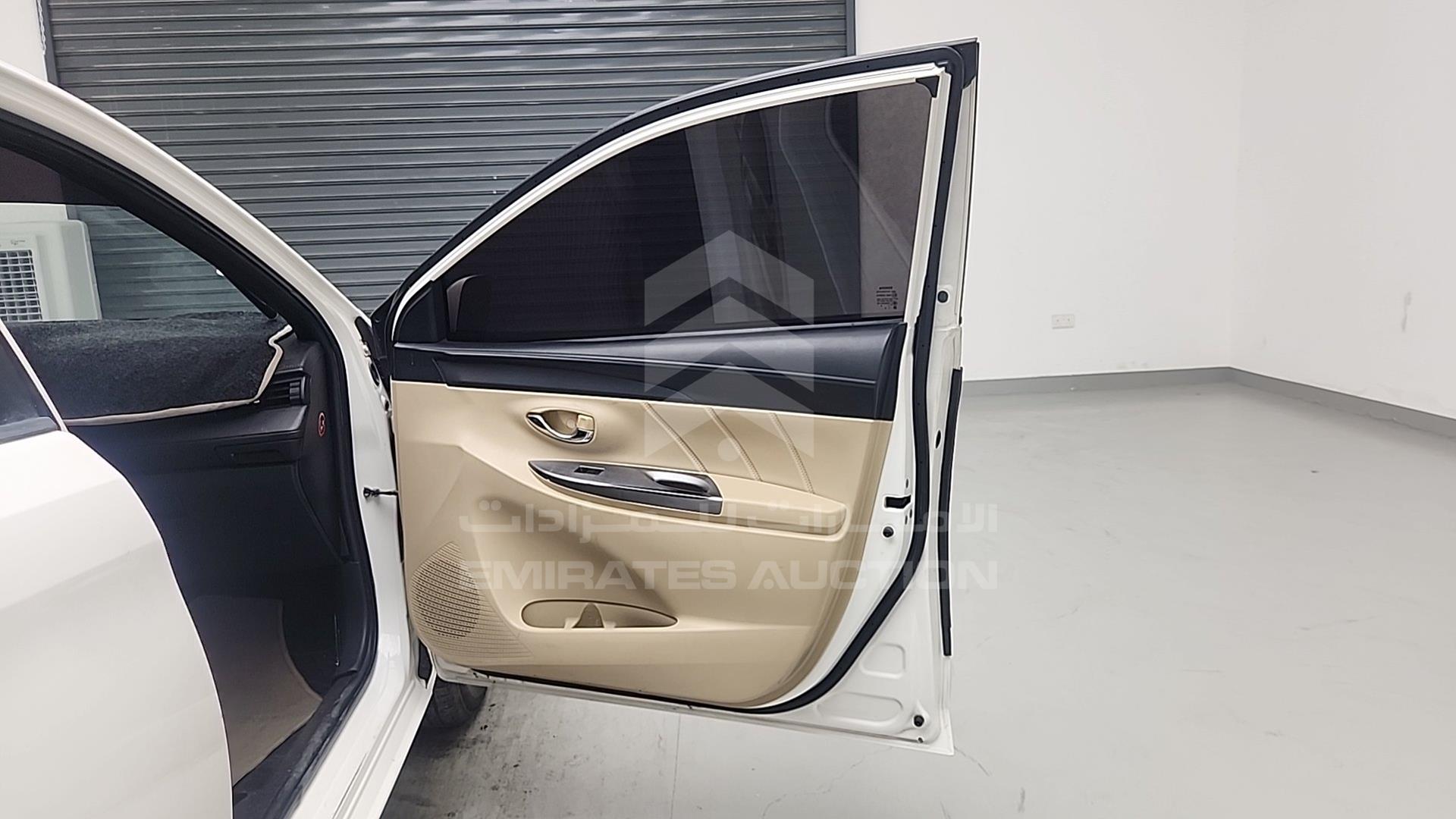 2016 TOYOTA YARIS VIN: MR2KT9F31G1188143