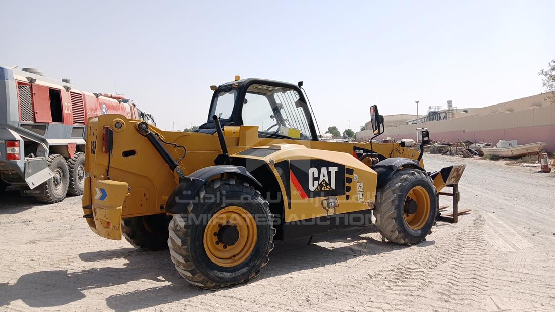 2009 Caterpillar TH414 — Rear Right Angle — Photo 9