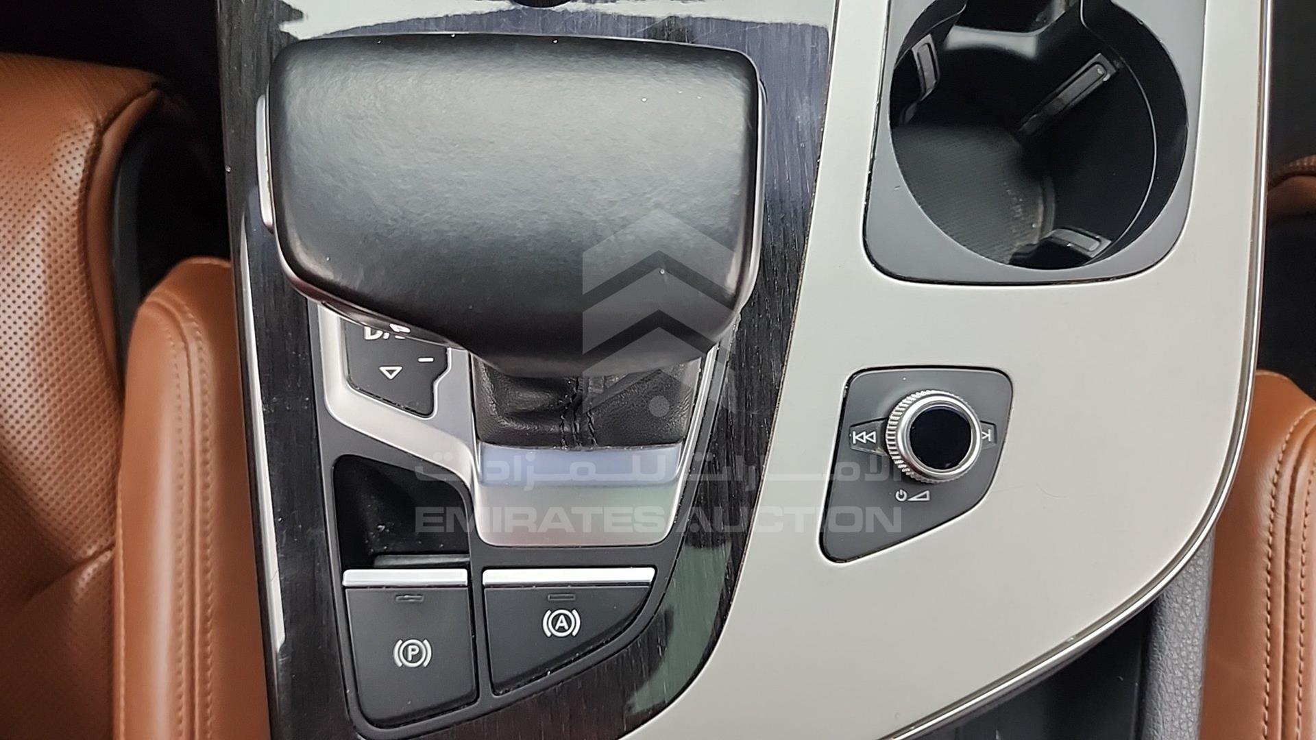 2016 AUDI Q7 VIN: WA1AGDF7XGD001570