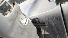 2000 Isuzu NPR — Keys — Photo 4 — Thumbnail