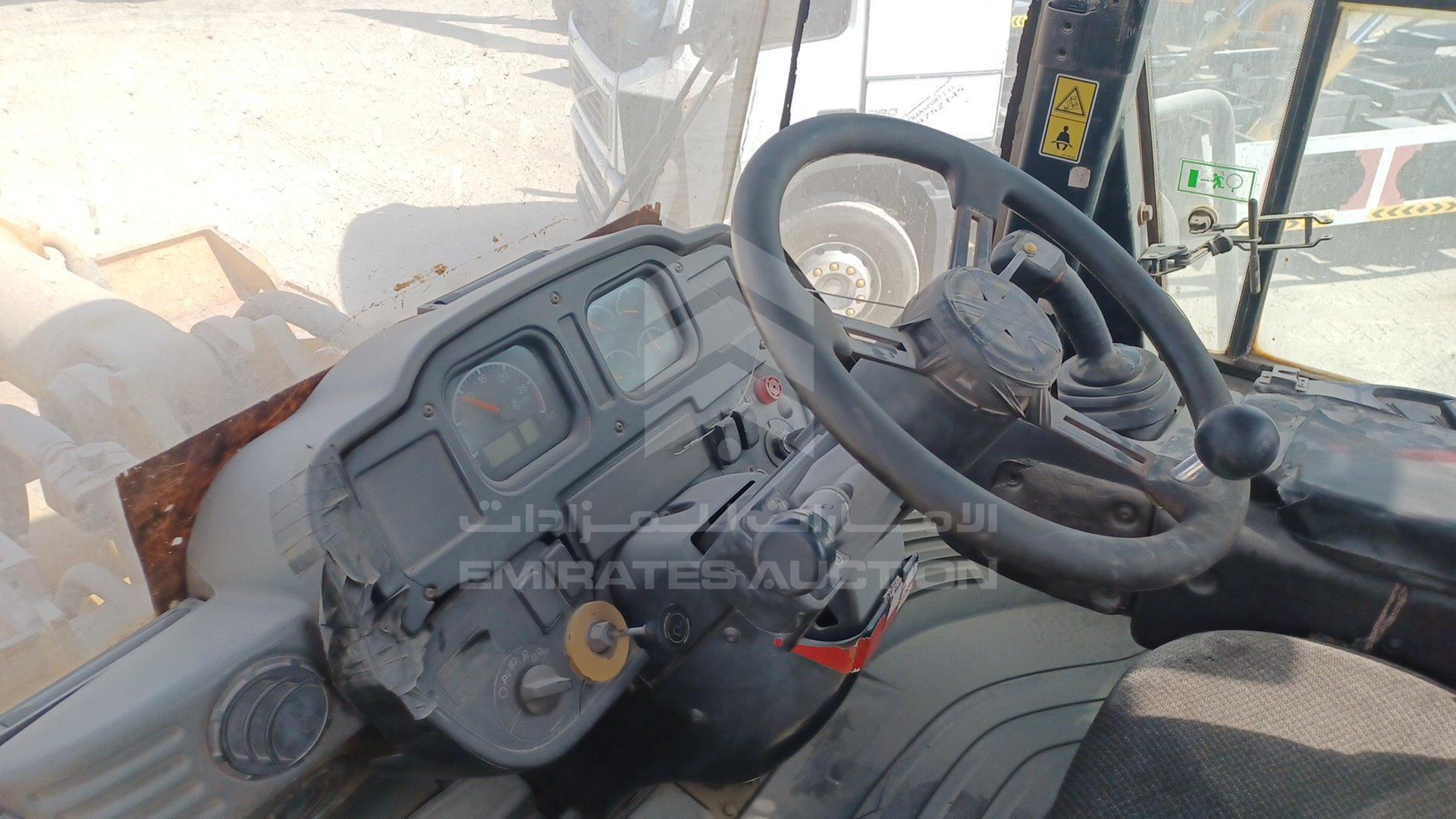 2011 CATERPILLAR 966H VIN: CAT0966HTA6J01363