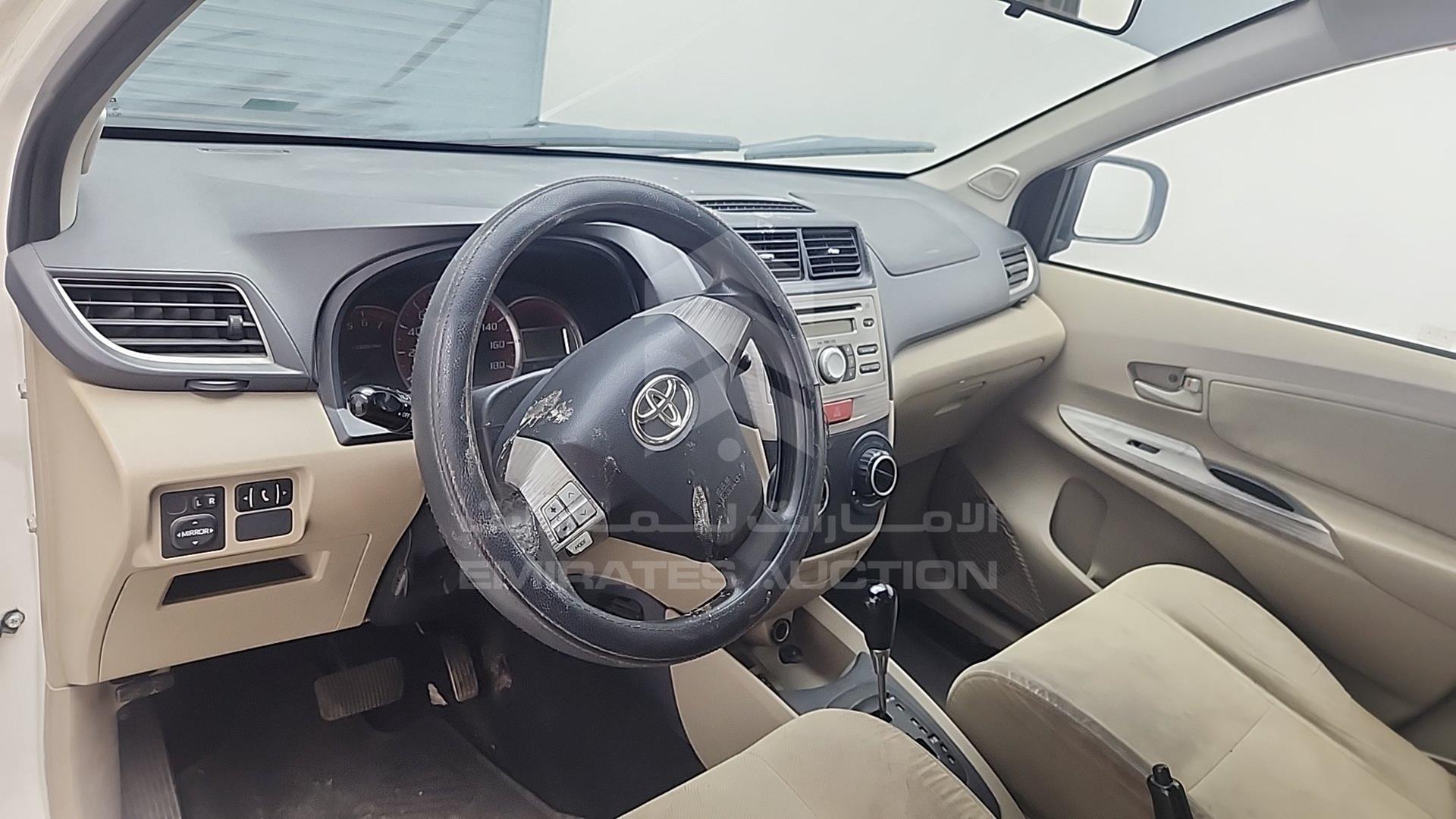 2015 TOYOTA AVANZA VIN: MHKMC13F0FK018371