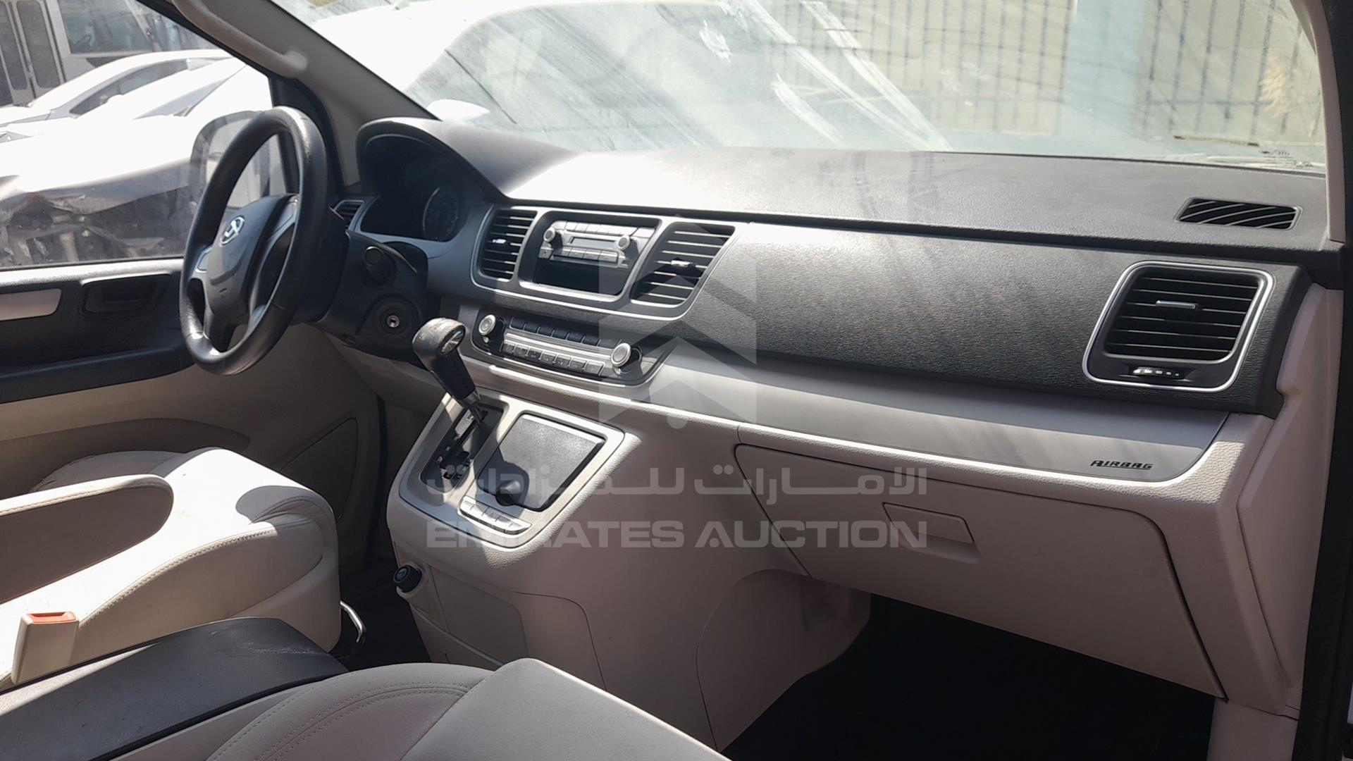2022 MAXUS G10 VIN: LSKG4AC15NA041541