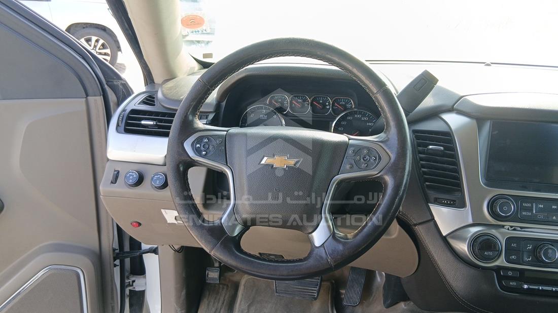 2019 Chevrolet Suburban — Steering & Mounted Controls — Photo 13