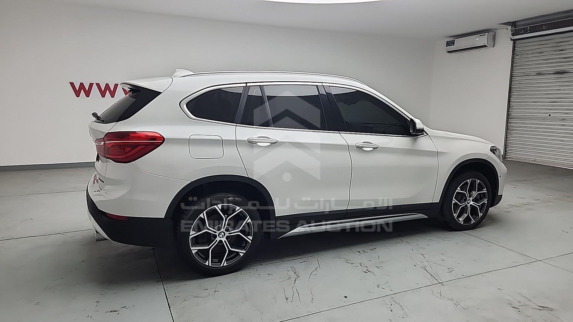 2021 BMW X1 VIN: WBXJG9C0XM5S11945